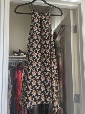 Black Floral Keyhole Strappy Sundress